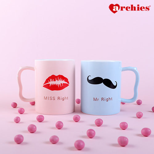 Archies Twin Mug with Stand Mr. and Mrs. Right